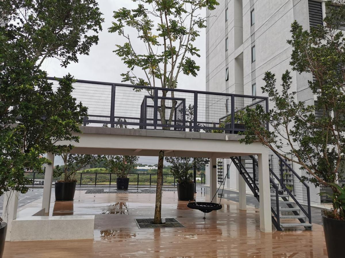 Horizon Suites By Ch Homes, Klia Sepang Bagian luar foto